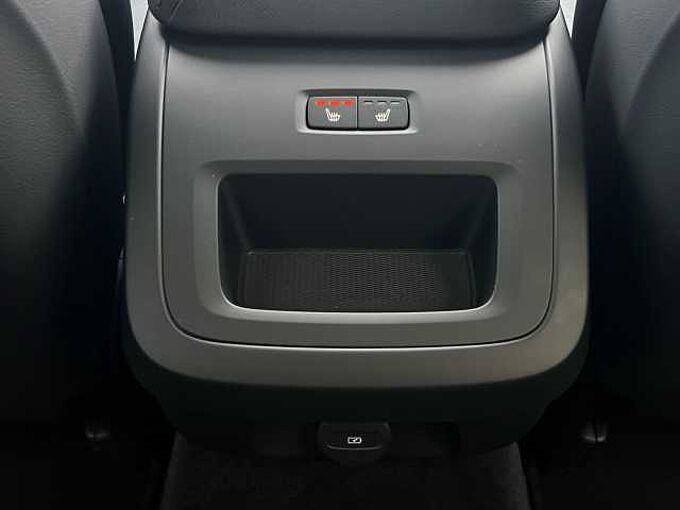 Volvo V60 B4 Plus Dark/Navi/LED/Pano/360K/BLIS/19Zoll