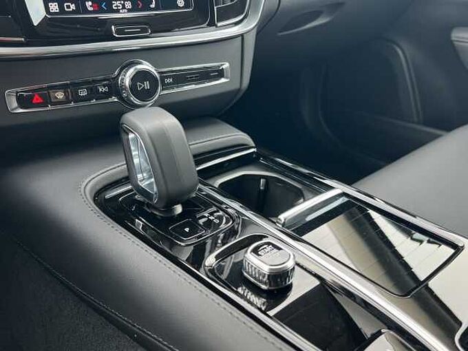 Volvo V90 T6 Plus Dark Plug-In Hybrid AWD/Standz/360K