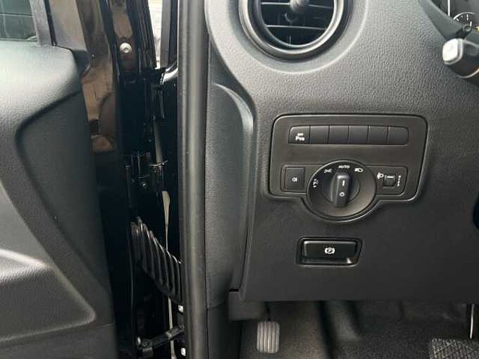 Mercedes-Benz Vito Tourer 116 CDI Pro extralang/AHK/Navi/9-S.