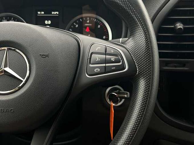Mercedes-Benz Vito Tourer 116 CDI Pro extralang/AHK/Navi/9-S.