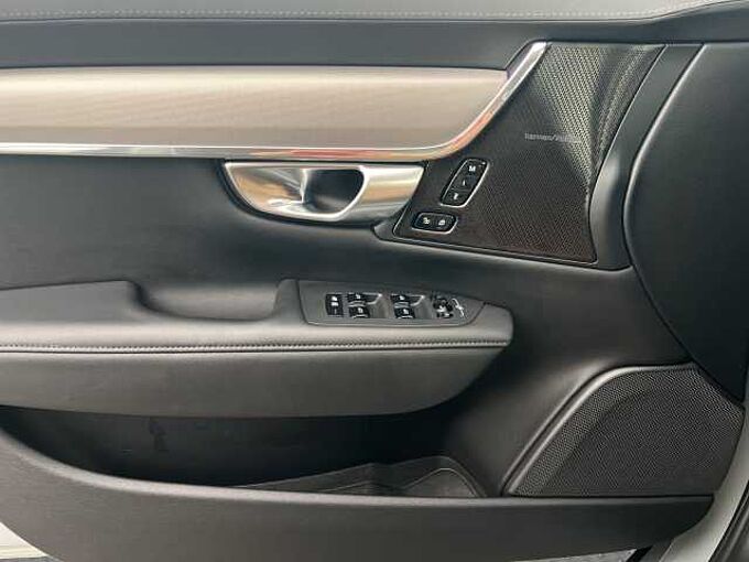 Volvo V90 T6 Plus Bright Plug-In Hybrid AWD/AHK/StHz