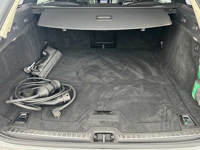 Volvo V90 T6 Plus Bright Plug-In Hybrid AWD/AHK/StHz