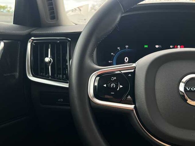 Volvo V90 T6 Plus Bright Plug-In Hybrid AWD/AHK/StHz