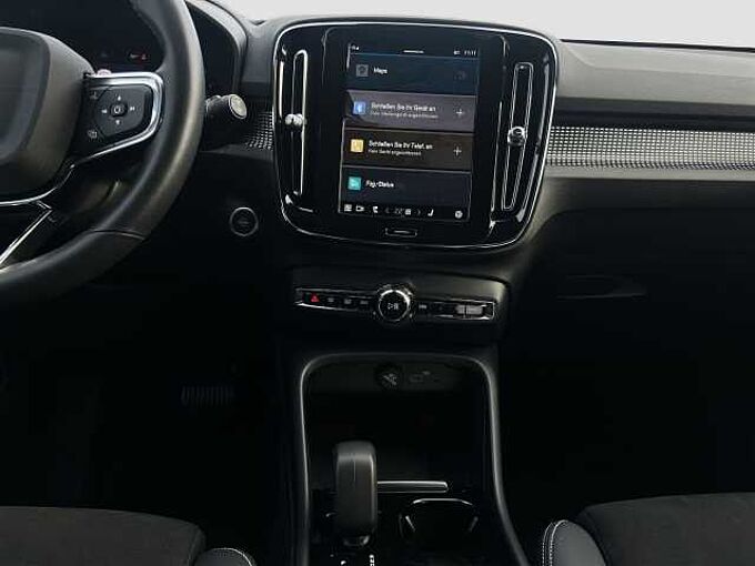 Volvo XC40 B4 Ultimate Dark/Navi/LED/Pano/360K/hzb.FS