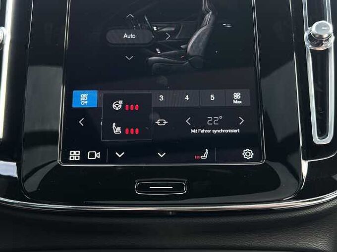 Volvo XC40 B4 Ultimate Dark/Navi/LED/Pano/360K/hzb.FS