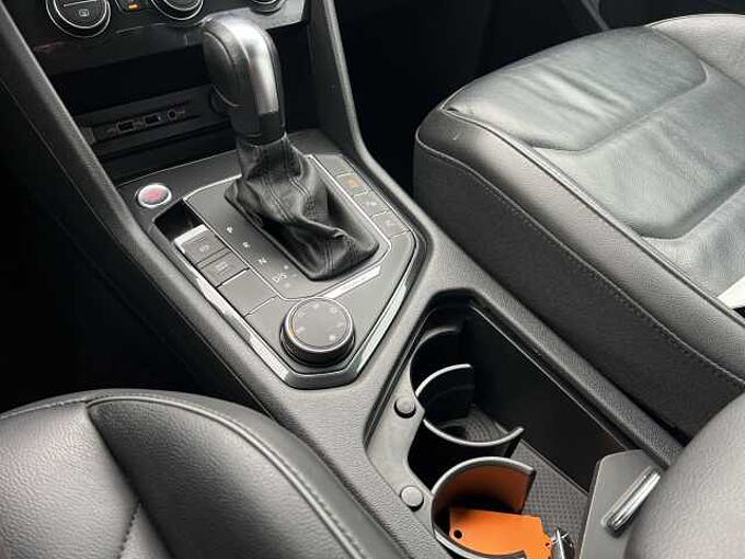 SEAT Tarraco Xcellence 4Drive/7-Sitzer/AHK/StHz/DCC