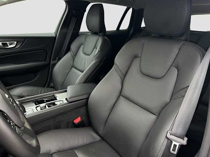 Volvo V60 B4 Plus Dark/Pano/360K/BLIS/19Zoll/Keyless