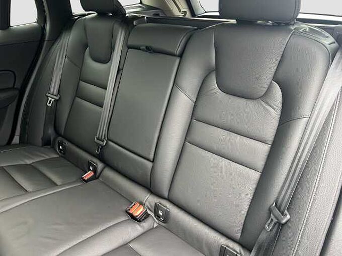 Volvo V60 B4 Plus Dark/Pano/360K/BLIS/19Zoll/Keyless