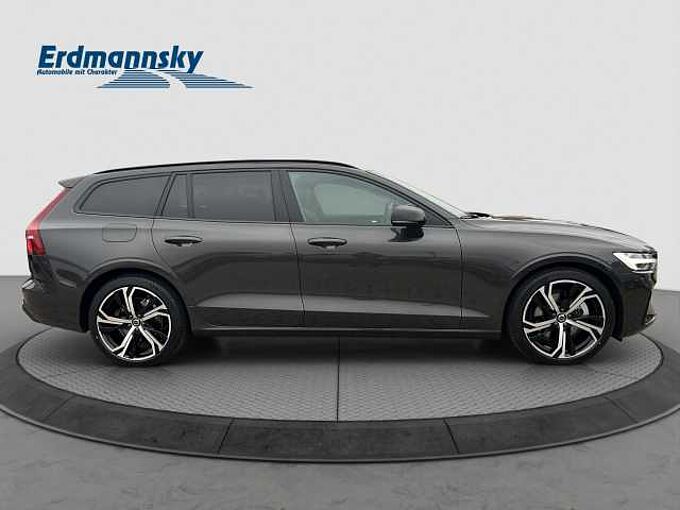 Volvo V60 B4 Plus Dark/Pano/360K/BLIS/19Zoll/Keyless
