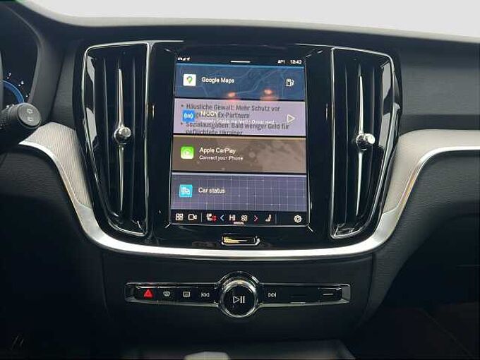 Volvo V60 B4 Plus Dark/Pano/360K/BLIS/19Zoll/Keyless