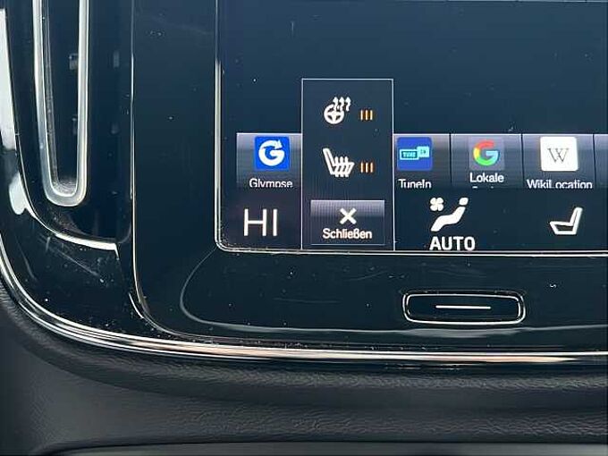 Volvo XC40 B5 R-Design AWD/Navi/LED/AHK/Pano/360K/19Zo