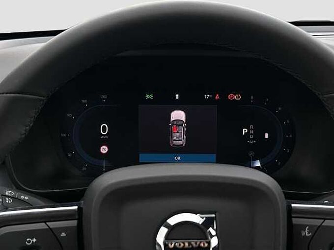 Volvo XC40 B4 Core/Navi/LED/AHK/Standhz/Kam/BLIS/el.HK