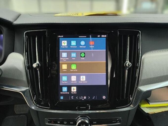 Volvo V90 Cross Country B4 AWD Plus/StdHz/Pano/Alu20Z