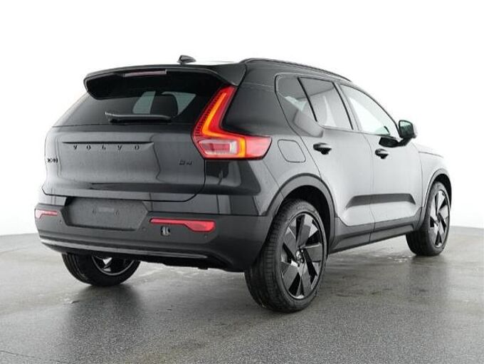 Volvo XC40 B4 Plus Black Edition/Pano/360K/el.Sitze/20