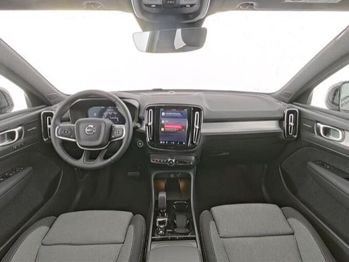 Volvo XC40 B4 Plus Black Edition/Pano/360K/el.Sitze/20