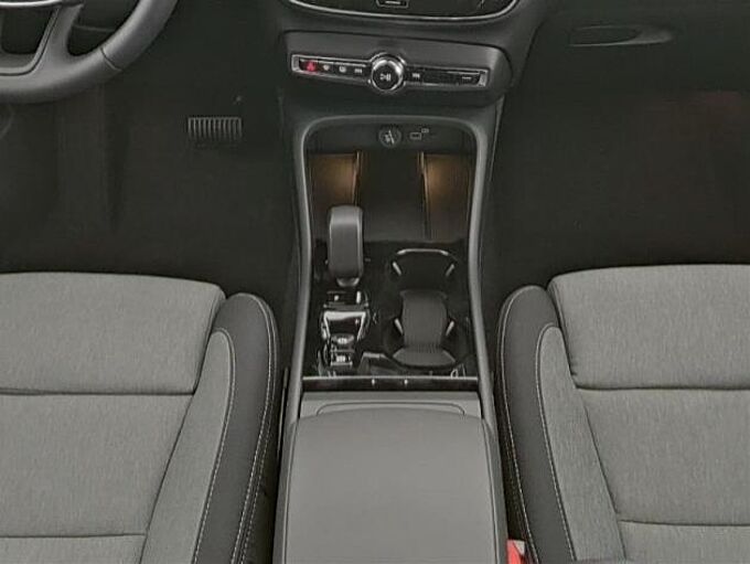 Volvo XC40 B4 Plus Black Edition/Pano/360K/el.Sitze/20