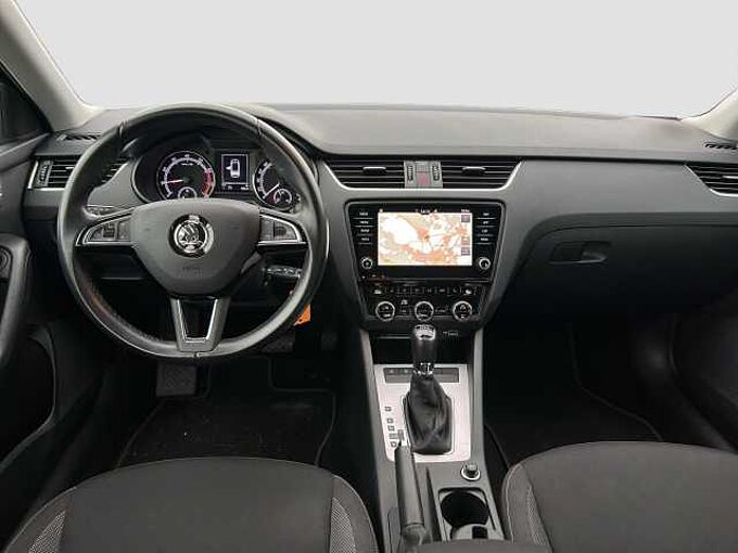 SKODA Octavia Combi Ambition 1.5 TSI DSG/Navi/LED/SHZ 
