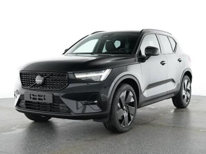 Volvo XC40 B4 Plus Black Edition/Navi/Pano/360K/20Zoll
