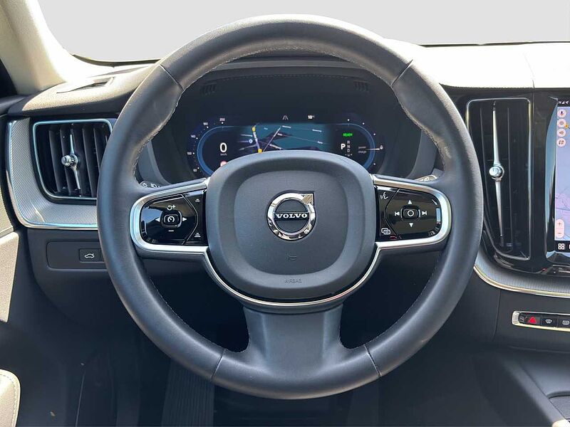 Volvo XC60 T8 Plus Dark Plug-In Hyb. AWD/AHK/Pano/21Zo