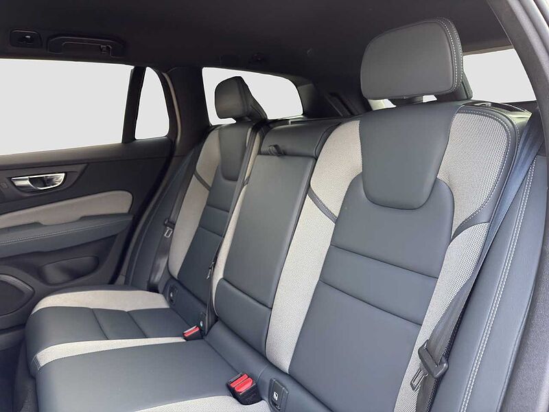 Volvo V60 T8 R-Design Plug-In Hybrid/AHK/360K/Headup