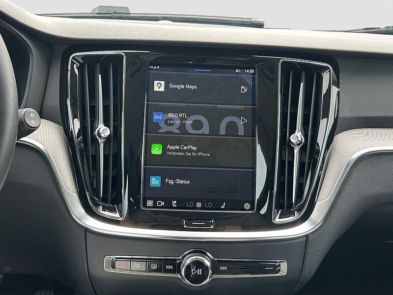 Volvo V60 B4 Plus Dark/Leder/Navi/LED/AHK/Kamera/DAB