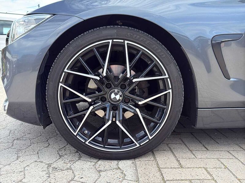 BMW 420i Coupe Automatik/Leder/Navi/Xenon/19Zoll/SHZ 420