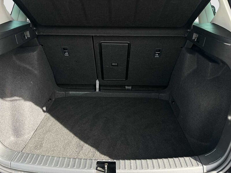 SEAT Ateca 1.5 TSI ACT DSG Xperience/Navi/LED/Kam/LHZ