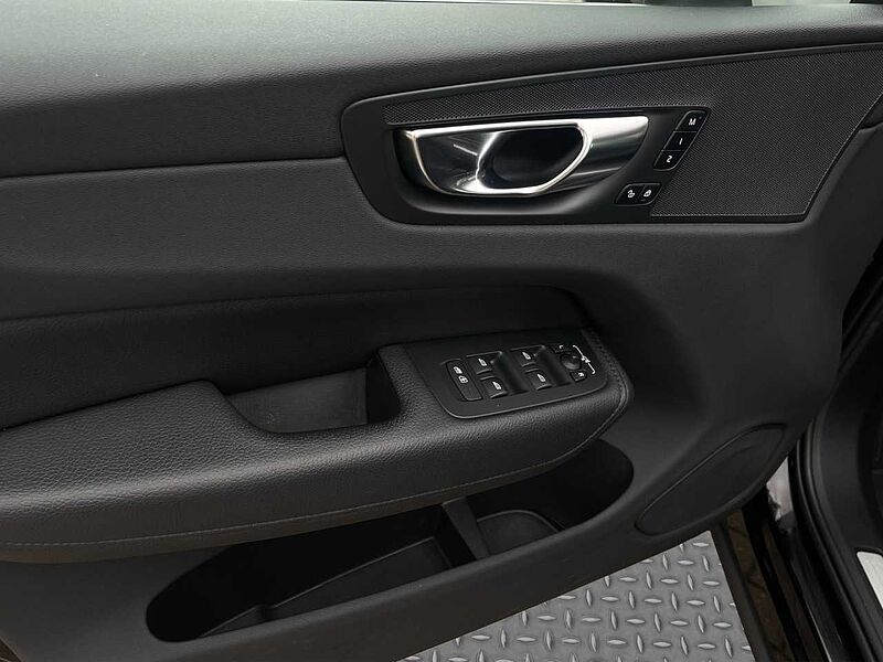 Volvo XC60 B4 Inscription/Leder/Navi/LED/Pano/Kamera