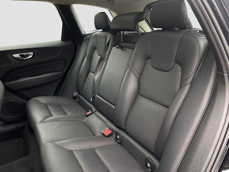 Volvo XC60 B4 Inscription/Leder/Navi/LED/Pano/Kamera