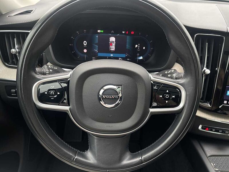 Volvo XC60 B4 Inscription/Leder/Navi/LED/Pano/Kamera