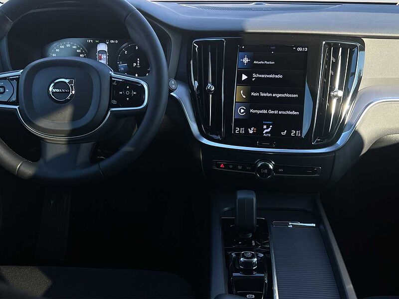 Volvo V60 B4 Cross Country AWD/Navi/LED/Kamera/el. HKL