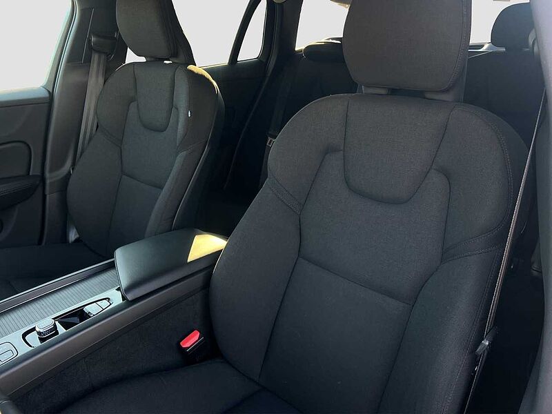 Volvo V60 B4 Cross Country AWD/Navi/LED/Kamera/el. HKL