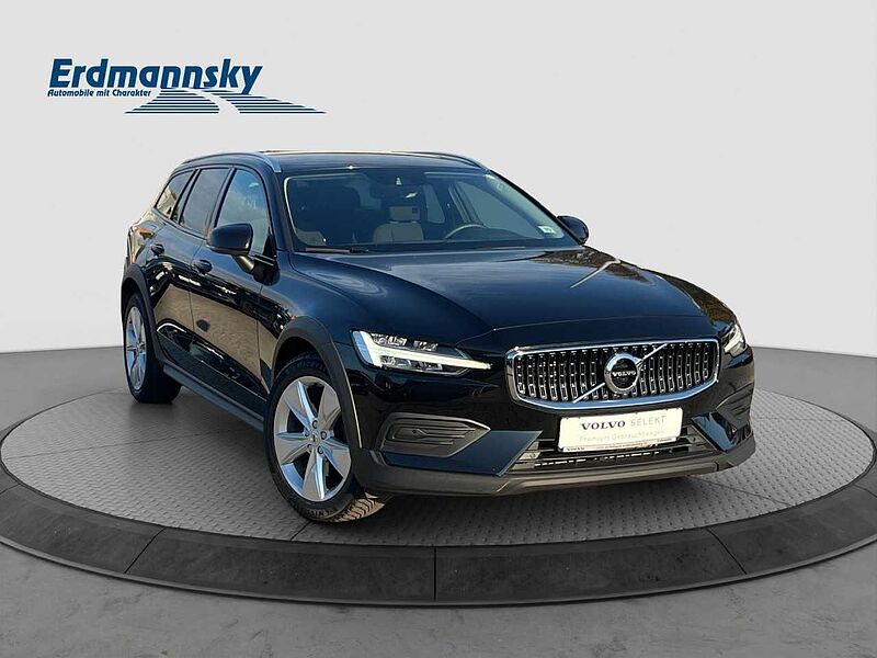 Volvo V60 B4 Cross Country AWD/Navi/LED/Kamera/el. HKL