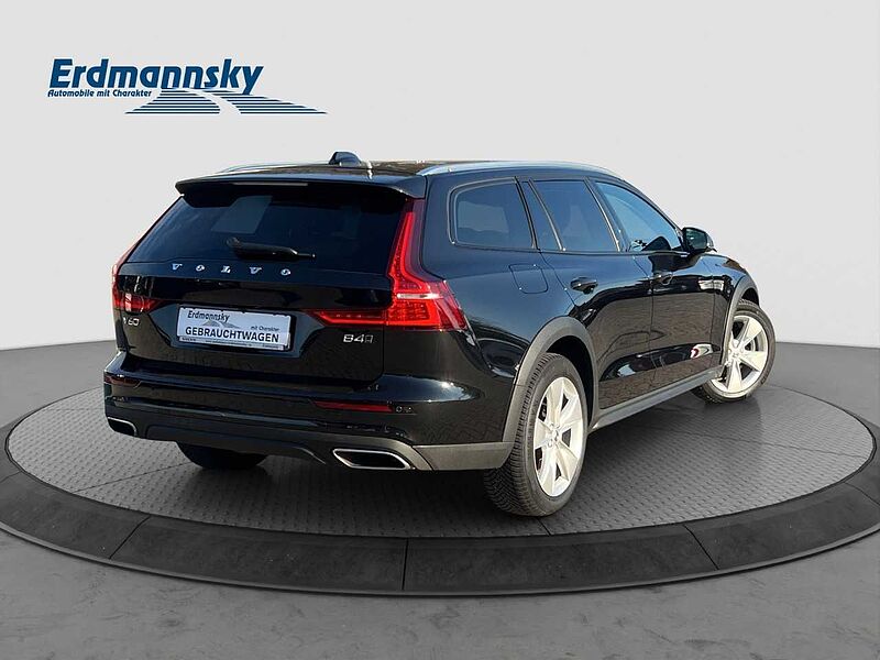 Volvo V60 B4 Cross Country AWD/Navi/LED/Kamera/el. HKL