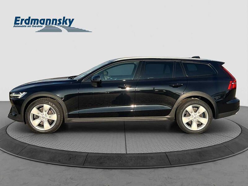 Volvo V60 B4 Cross Country AWD/Navi/LED/Kamera/el. HKL