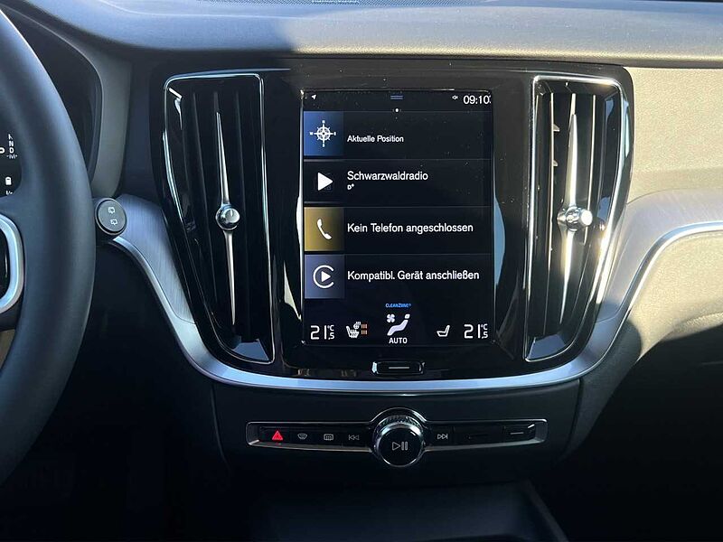 Volvo V60 B4 Cross Country AWD/Navi/LED/Kamera/el. HKL