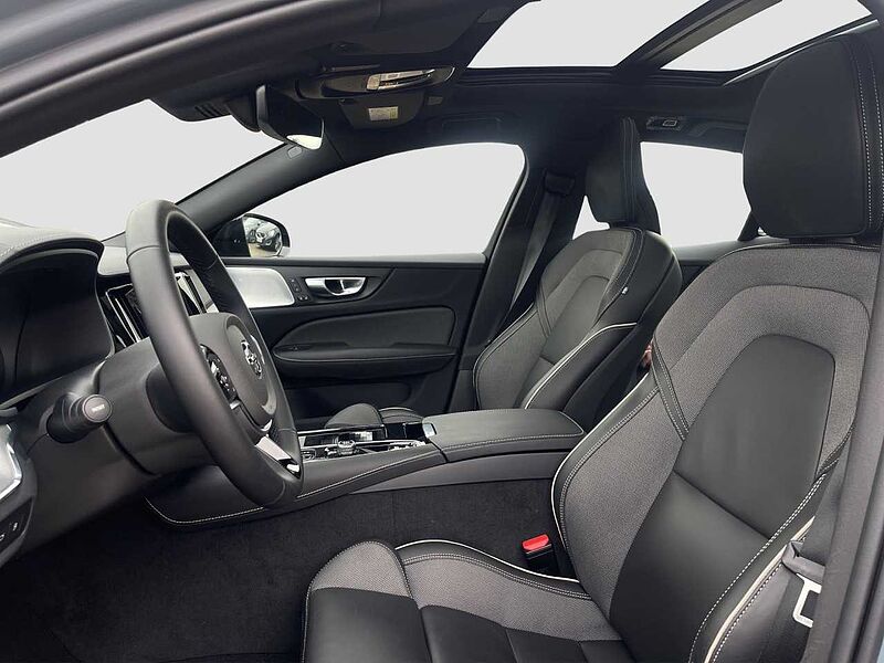 Volvo S60 T8 Ultimate Dark Plug-In Hybrid/Pano/360Kam