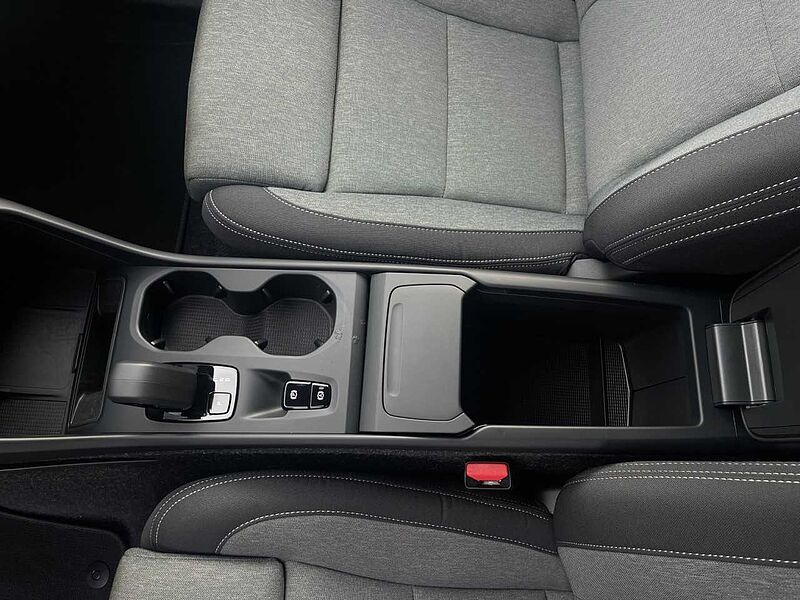 Volvo XC40 B3 Core/Navi/LED/360Kam/hzb. LK/SHZ//Euro 6E