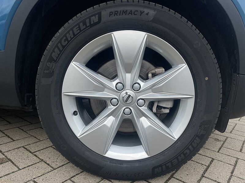 Volvo XC40 B3 Core/Navi/LED/360Kam/hzb. LK/SHZ//Euro 6E