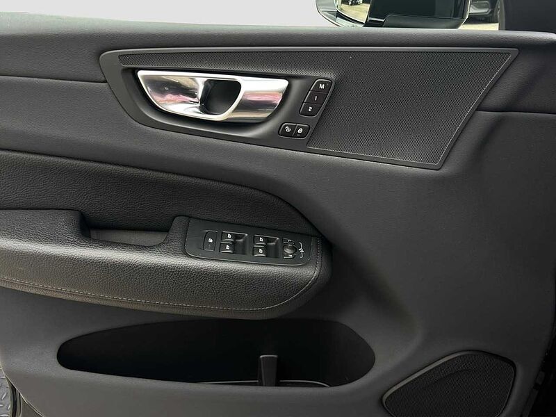 Volvo XC60 T6 Inscription Expr. Plug-In Hybr/Pano/StHz