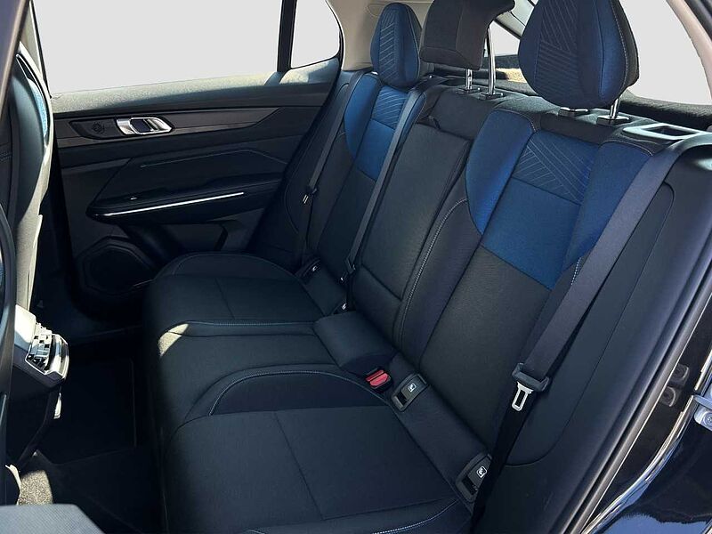 01 1.5T HEV/Pano/Keyless/SHZ/el. Sitze/R-Kam/eHKL