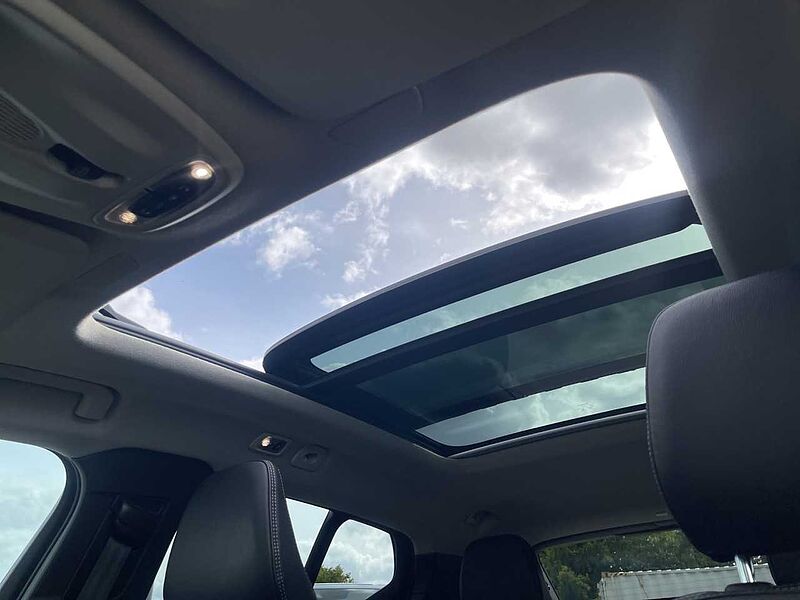 Volvo XC40 T5 Ultimate Dark Plug-In Hybrid/Pano/360Kam