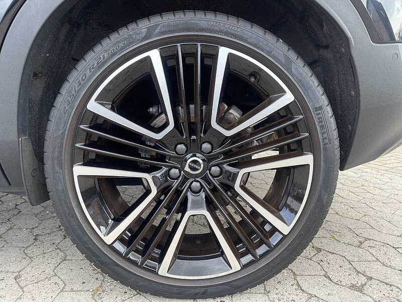 Volvo XC40 T5 Ultimate Dark Plug-In Hybrid/Pano/360Kam