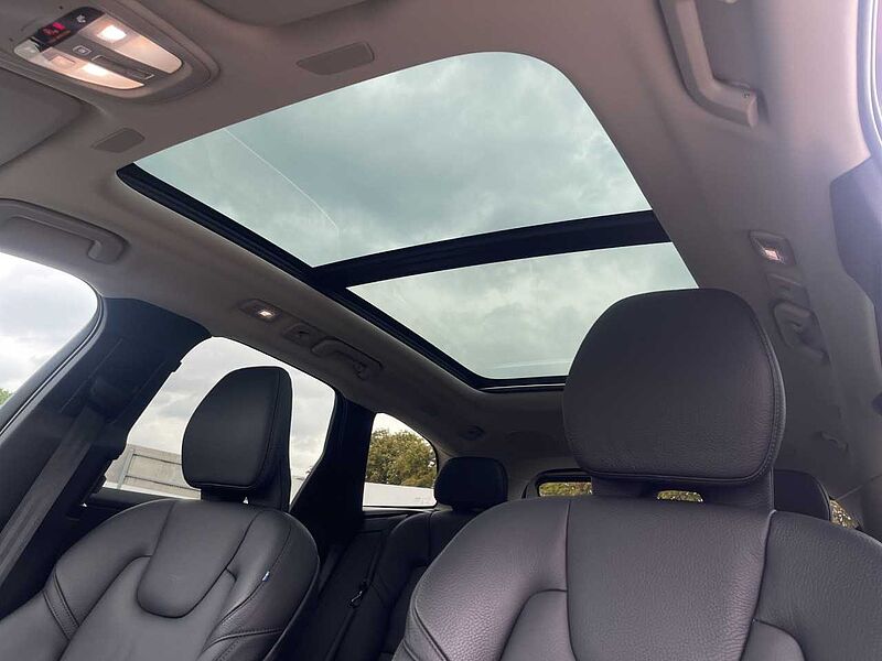 Volvo XC60 T6 Inscription Expr. Plug-In Hybrid/AHK/360K