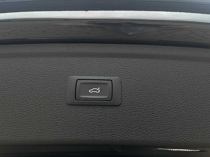 Audi Q5 40 2.0 TDI quattro S-line/AHK/Bus. -Paket/MMI