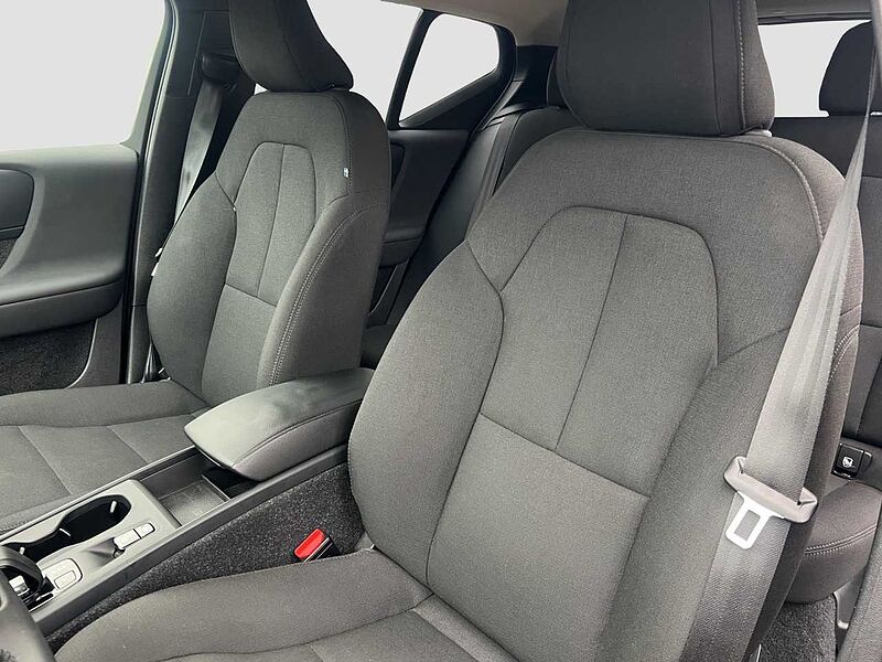 Volvo XC40 T4 Essential Plug-In Hybrid/SHZ/Navi/R-Kam
