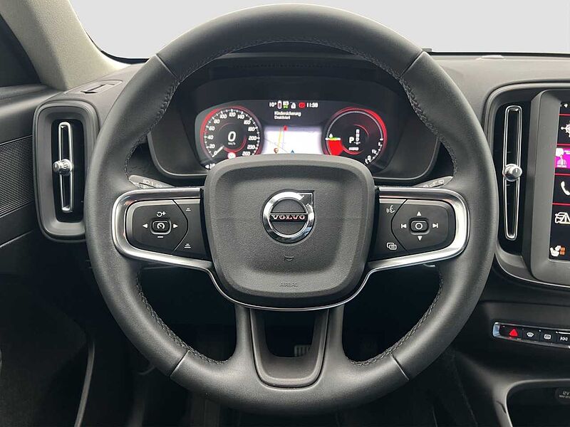 Volvo XC40 T4 Essential Plug-In Hybrid/SHZ/Navi/R-Kam