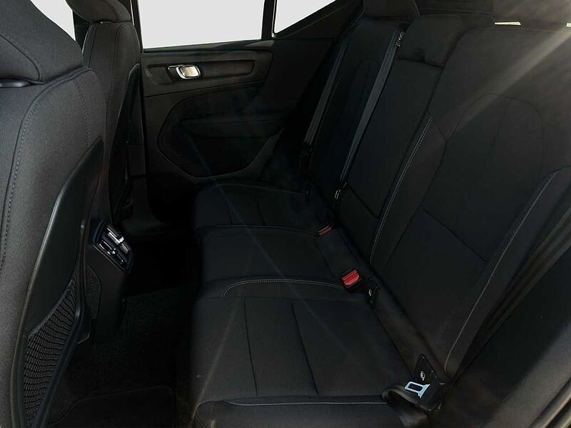 Volvo XC40 Core Pure Electric/Navi/LED/AHK/StHz/19Zoll