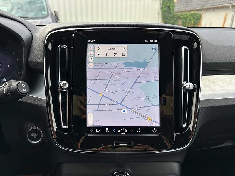Volvo XC40 B4 Core/Navi/LED/AHK/Standhz/Kam/BLIS/el. HK