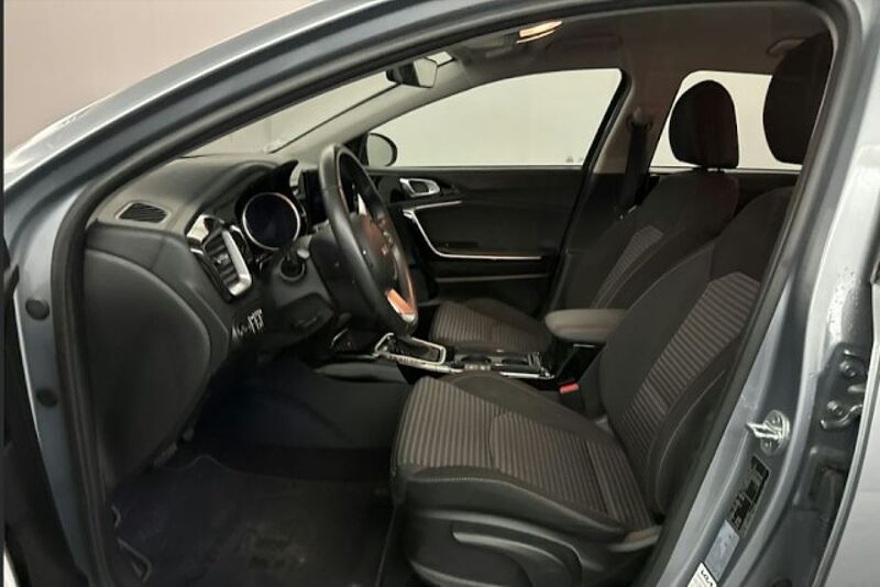 Kia Ceed Sportswagon Plug-in Hybrid Vision/Navi/LED